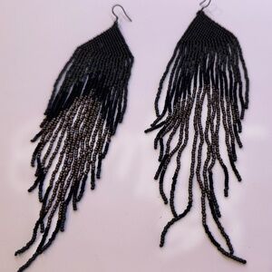 New Black Dangle Earrings